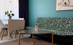Central Studio Apartment